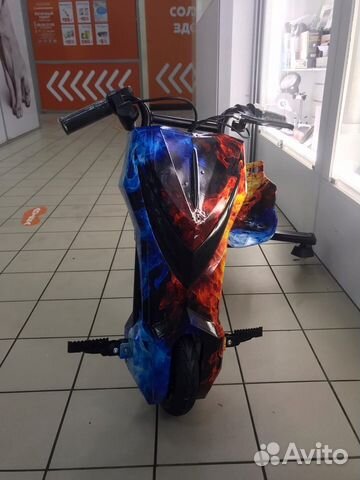 Электро Дрифт карт (дрифт трайк)