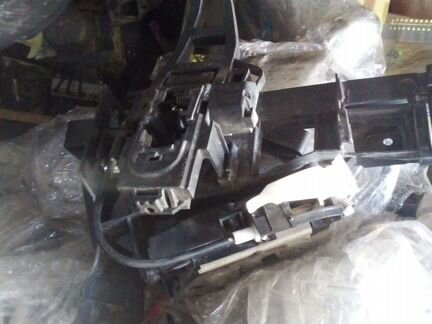 Ford focus 3 2012г замки дверные