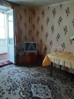 2-к. квартира, 56 м², 1/3 эт.