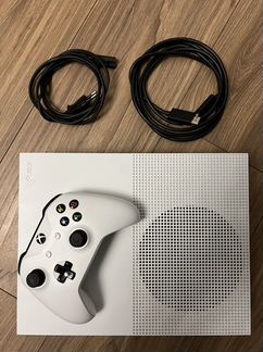 Xbox One S 1Tb + 450 игр + Live Gold, 4k