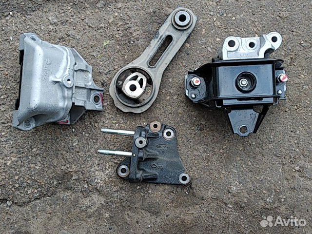 Подушка двигателя Mitsubishi Outlander 3 2.0 A T