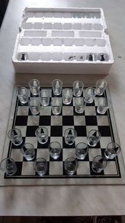 Пьяные шахматы (шашки)