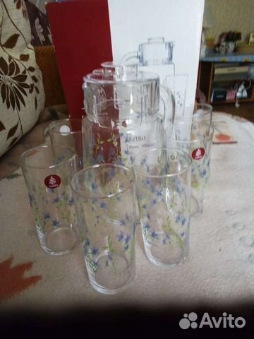 Графин и стаканы