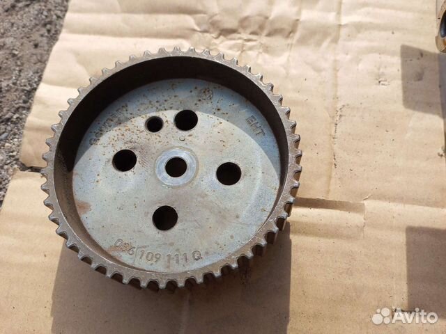 Skoda/VW 1,4 16V блок гбц шкивы 036109111Q/111G