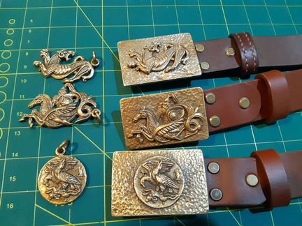 Ремни ручной работы из натуральной кожи