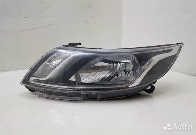 Фара правая Kia Rio3 в сборе под эл/корректор