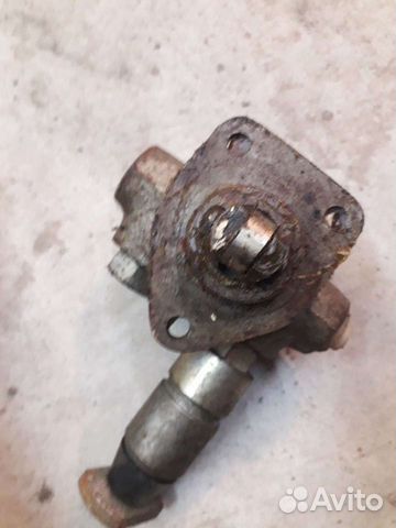 Продаю насос подкачки для маз