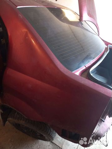 Задняя часть renault logan