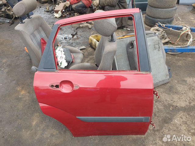 Дверь задняя правая Ford Focus I Форд Фокус 1 сед