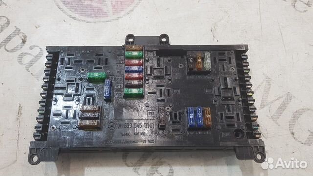 Блок предохранителей Mercedes - Benz w639 Viano V