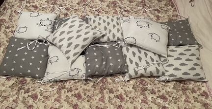 Бортики подушки в детскую кроватку