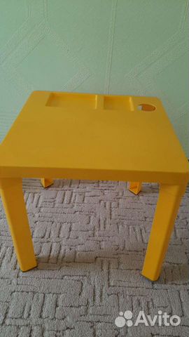 Детский столик