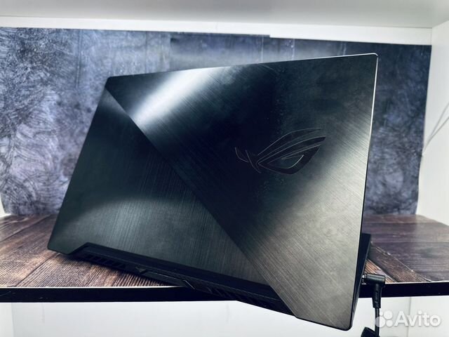 Asus RoG Zephyrus Ryzen 7 3750H/GTX 1660ti