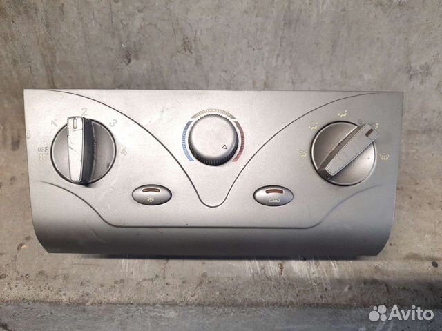 Блок управления отопителем chery fora