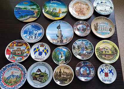 Сувенирные тарелки городов России и разных стран