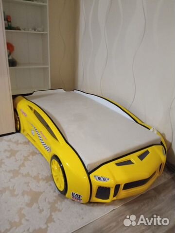 Кровать машина