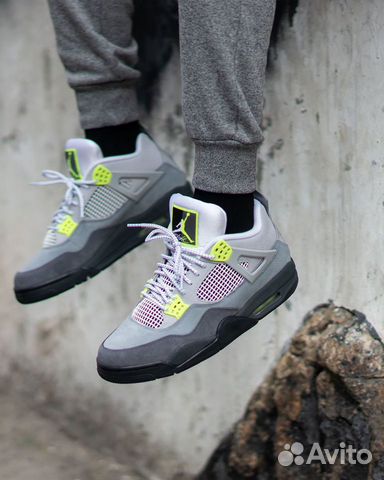 air jordan 4 neon volt