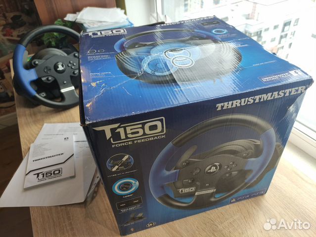 Руль для компьютера и PS Thrustmaster T150