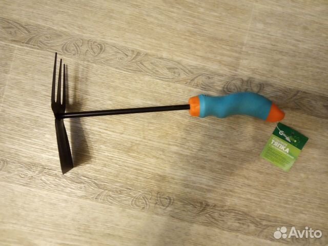 Тяпка садовая новая