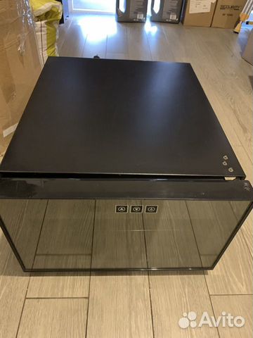 Холодильник для вина на 8 бутылок