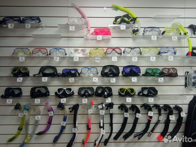 Маски, ласты, гидрокостюмы, очки для плавания