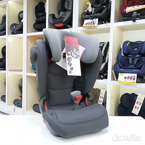 Автокресло 3-12лет Britax Roemer Kidfix 3S серый