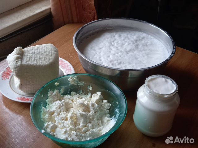 Козье и коровье молоко, творог, сыр, сыворотка