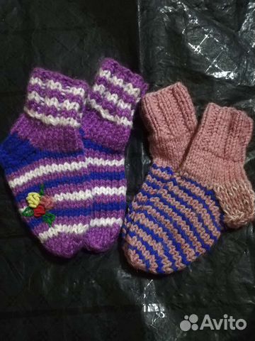Носки и пинетки вязаные