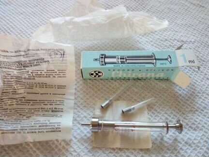 Шприцы стеклянные