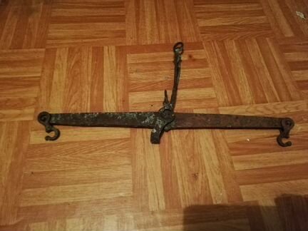 Старинные весы