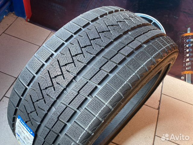Triangle PL02 245/45 R19 и 275/40 R19 105V