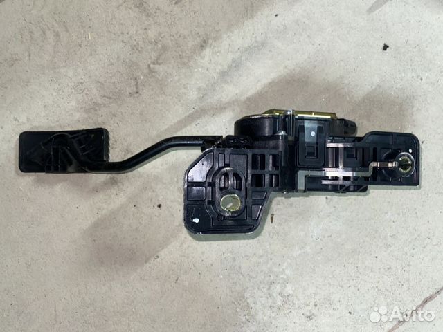 Педаль газа Mitsubishi Colt 2003