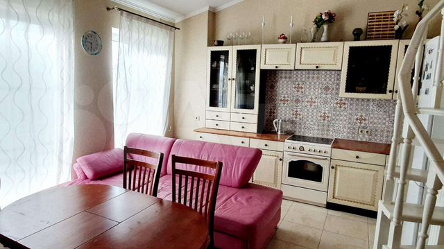 2-к. квартира, 42,5 м², 3/3 эт.