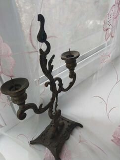 Старинный подсвечник