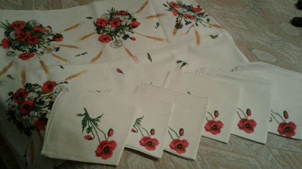 Комплект скатерть и 6 салфеток