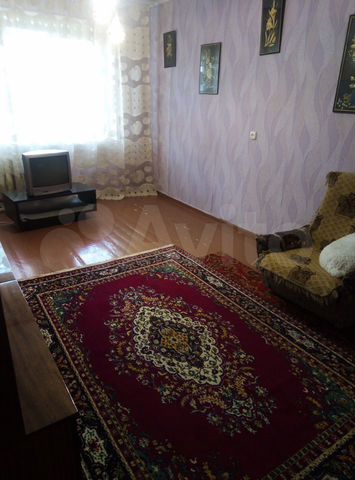 3-к. квартира, 60 м², 2/5 эт.