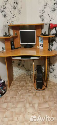 Компьютер: системный блок, монитор, клавиатура