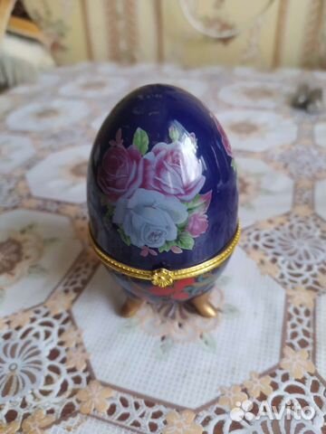 Шкатулка яйцо