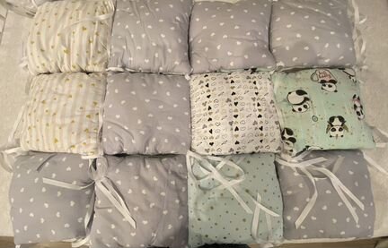 Комплект подушек-бортиков в кроватку