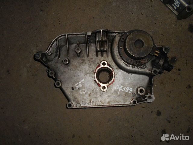 Крышка двигателя передняя W124 M104 A1040162406