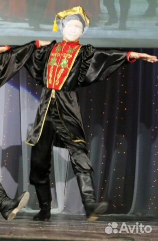 Сценический костюм 