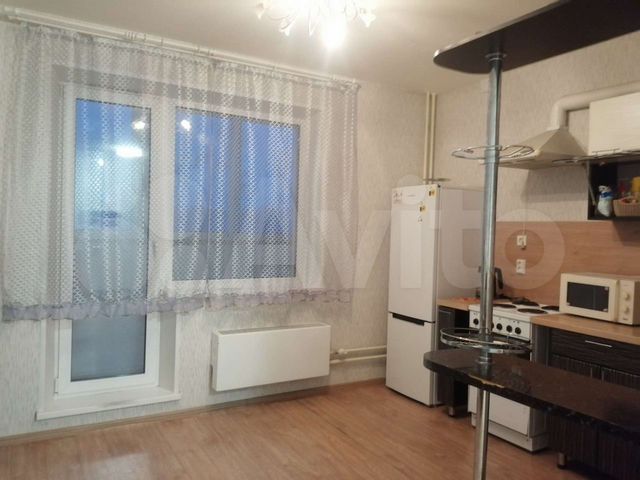 1-к. квартира, 40 м², 4/10 эт.