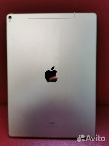 Планшет Apple iPad Pro 12.9