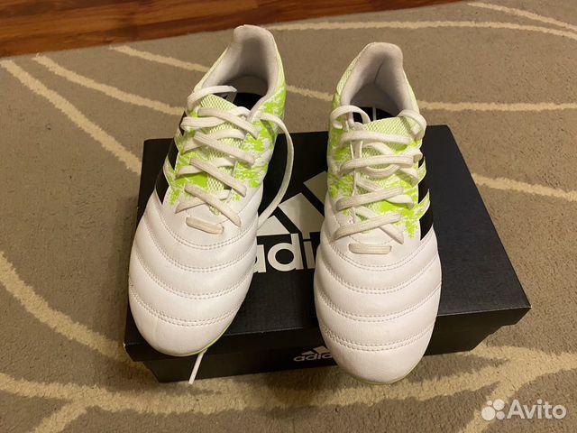 Футбольные бутсы adidas copa