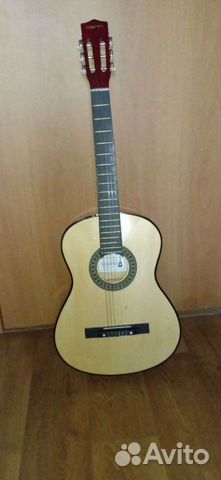 Акустическая гитара