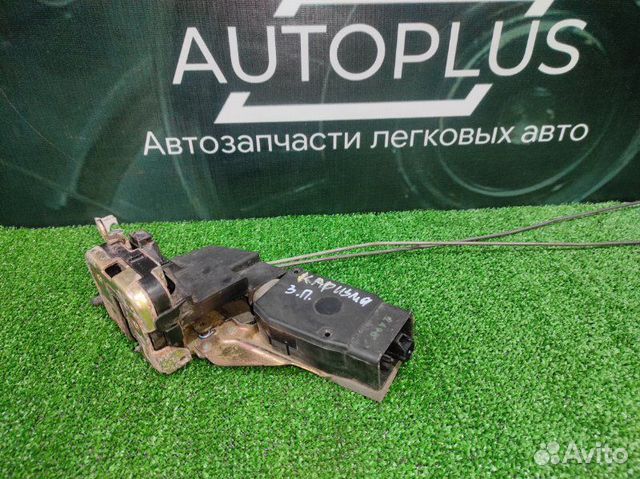 Замок боковой двери задний правый Mitsubishi