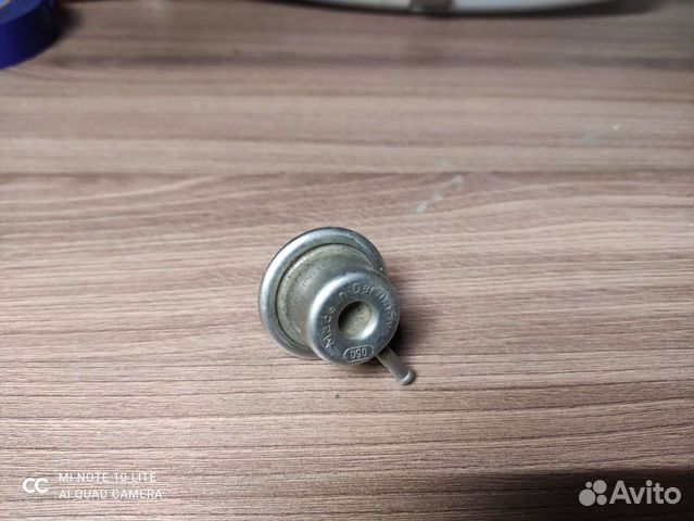 обратный клапан пассат б5 1. 4 вакуум. 8 турбо. регулятор давления топлива фольксваген. регулятор давления топлива пассат б5.