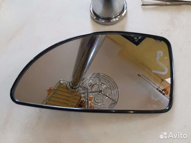 Зеркальный элемент от Киа