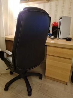 Кресло компьютерное игровое Бюрократ viking-8/BL+b