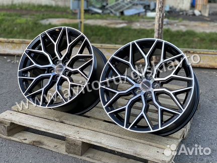 Диски Vossen HF2 R17 5-100 для Audi A1